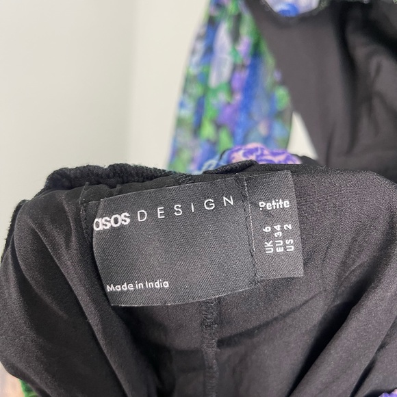 ASOS DESIGN Petite Ruffle Mini Dress Blue Floral Lace Up Back Size 2P - Picture 7 of 7